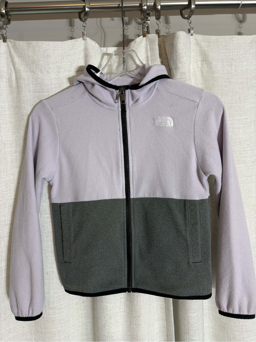 The North Face Kids Two-Tone Hooded Fleece Jacket in Lavender & Charcoal - Picture 1 of 5